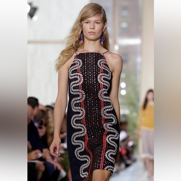 Tory Burch Spring 2015 Runway Embroidered Crepe Eyelet Dress - Picture 2 of 9